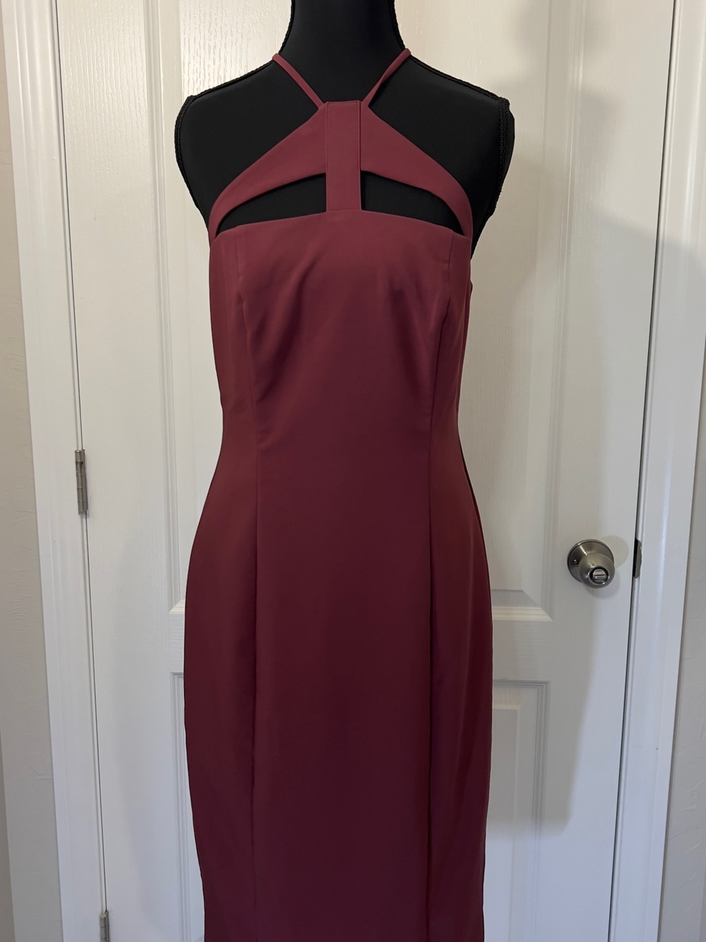 NWT! Anthropologie Halter Cutout Slim Midi Dress. M. Burgundy Retails for $168 - Picture 5 of 14
